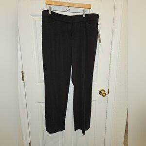 Women's Dana Buchman Mid Rise Curvy Trousers Size 18 - New With Tags